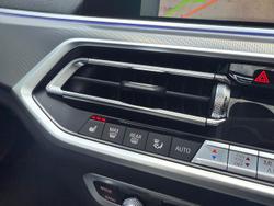 2022 BMW X6 xDrive40i M Sport G06 4X4 Constant Black Sapphire