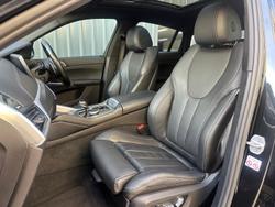 2022 BMW X6 xDrive40i M Sport G06 4X4 Constant Black Sapphire