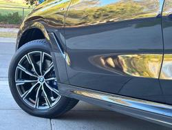 2022 BMW X6 xDrive40i M Sport G06 4X4 Constant Black Sapphire