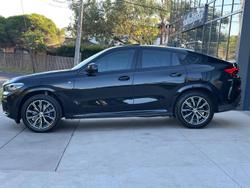 2022 BMW X6 xDrive40i M Sport G06 4X4 Constant Black Sapphire