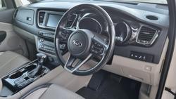 2019 Kia
                Carnival Platinum