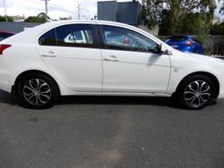 2010 Mitsubishi Lancer ES CJ MY11 White