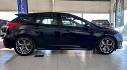 2017 Ford Focus ST LZ Shadow Black
