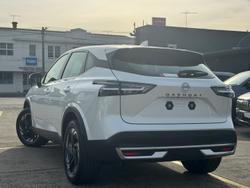 2025 Nissan QASHQAI ST-L