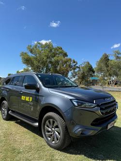 Isuzu MU-X