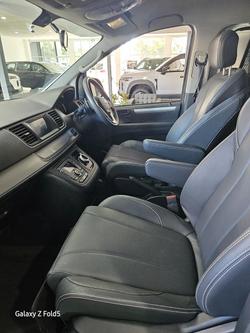2023 LDV
                G10 +