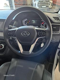 2023 LDV
                G10 +