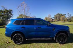 2022 Ford
Everest Sport