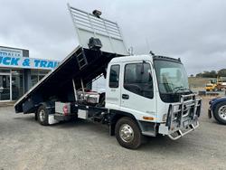 2000 Isuzu Frr500a Tipping Tray Ideal Farm Unit See Spec $45000+Gst IZUZU FRR 500-175 SITEC WHITE