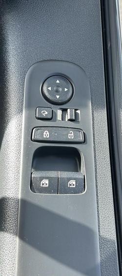 2024 Hyundai
STARIA Elite