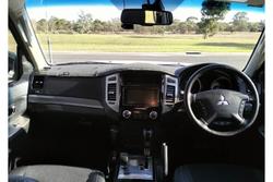 2019 Mitsubishi
                Pajero GLS
