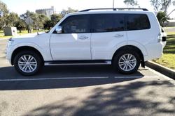 2019 Mitsubishi
                Pajero GLS