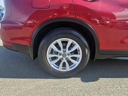 2020 Nissan
X-TRAIL ST
