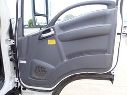 2019 ISUZU
                NPR 45-155