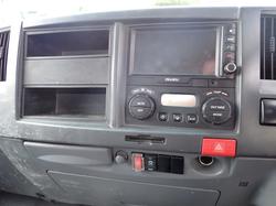 2019 ISUZU NPR 45-155 WHITE