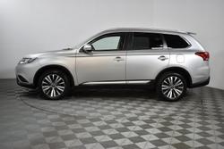 2019 Mitsubishi
                Outlander LS