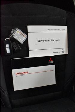 2019 Mitsubishi
                Outlander LS