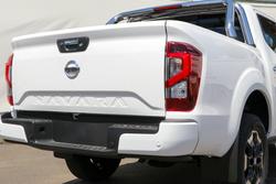 2025 Nissan
                Navara ST-X DUAL CAB