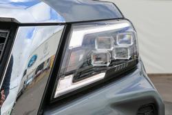 2025 Nissan
Navara ST-X DUAL CAB