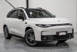 Leapmotor C10
