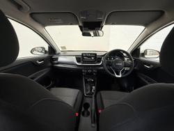 2025 Kia
Stonic S
