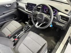 2024 Kia
Stonic S