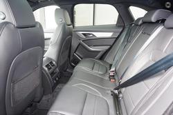 2024 Jaguar F-PACE D300 R-Dynamic SE