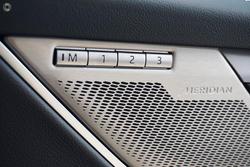 2024 Jaguar F-PACE D300 R-Dynamic SE