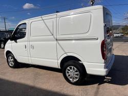 2022 LDV V80 Blanc White