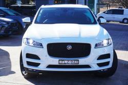 2017 Jaguar
F-PACE 20d Prestige
