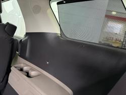 2024 Kia Carnival GT-Line HEV