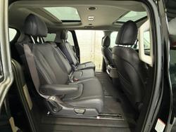 2024 Kia Carnival GT-Line HEV