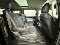 2024 Kia Carnival GT-Line HEV