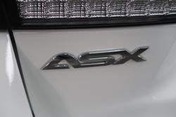 2020 Mitsubishi
ASX LS