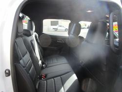 2025 Isuzu
D-MAX BLADE