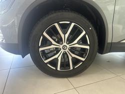 2024 Renault Koleos Intens