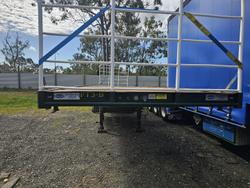 2005 Southern Cross 41 Foot Flat Deck Green