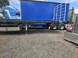 2005 Southern Cross 41 Foot Flat Deck Green