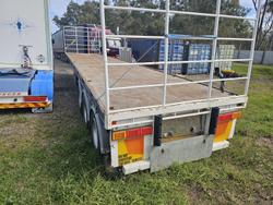 2005 Southern Cross 41 Foot Flat Deck Green