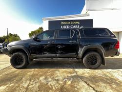 2018 Toyota
Hilux Rugged X