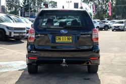 2015 Subaru
Forester 2.5i-S