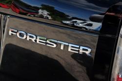 2015 Subaru
Forester 2.5i-S