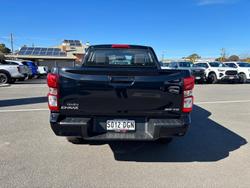 2024 Isuzu
D-MAX LS-M