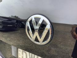 2018 Volkswagen
                Tiguan 162TSI Highline