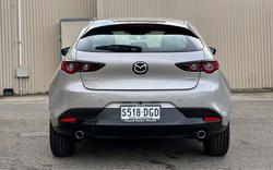 2025 Mazda
3 G20 Pure