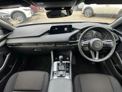 2025 Mazda
3 G20 Pure