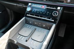 2024 Hyundai
                Santa Fe Hybrid Calligraphy