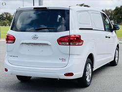 2025 LDV
                G10 