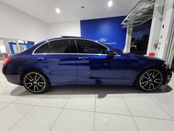 2021 Mercedes-Benz
C-Class C300