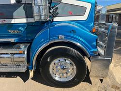 2019 Kenworth
T610 Sar Kenworth T610 SAR 6x4 prime mover